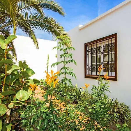 Adsey Villa